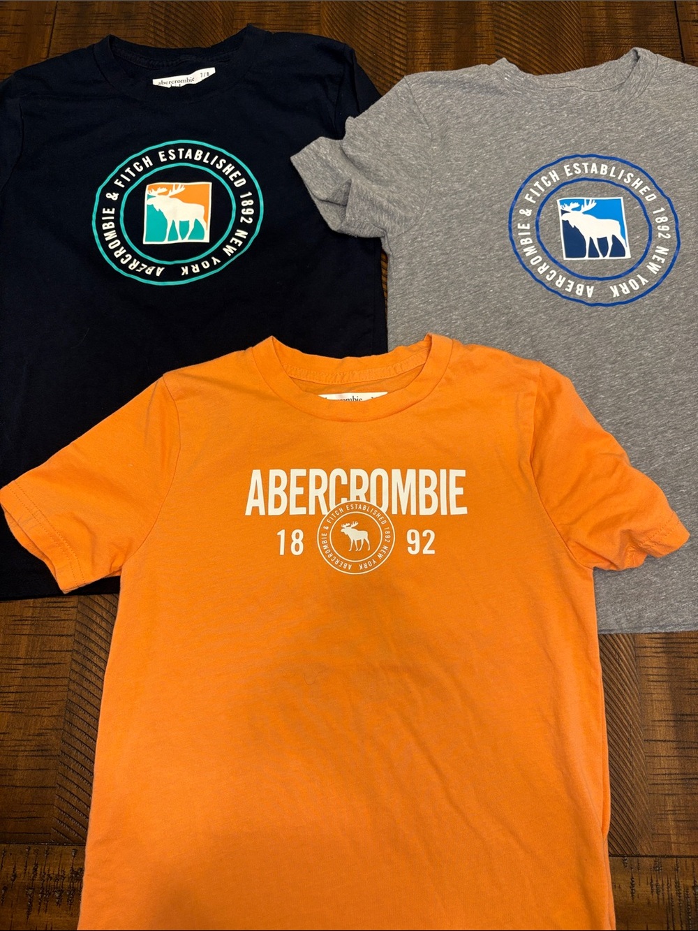 🚌🖍️Perfect for Back to School—Abercrombie & Fitch Kids Graphic Tees✏️✂️ - Picture 4 of 4